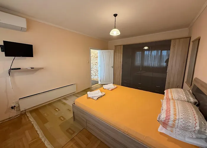 Apartament Durvenitza *